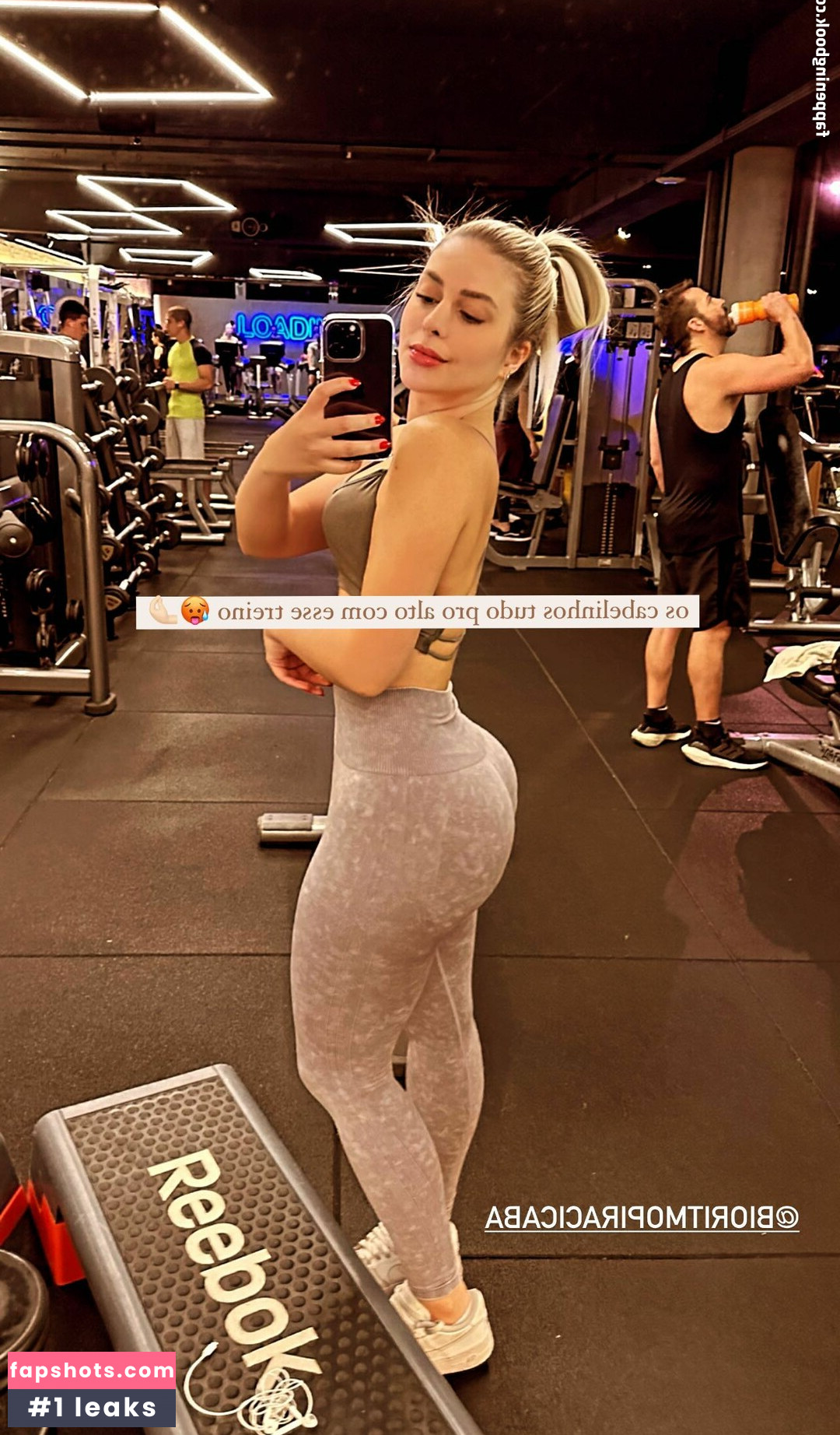 Carolina Paiva gallery photo #43