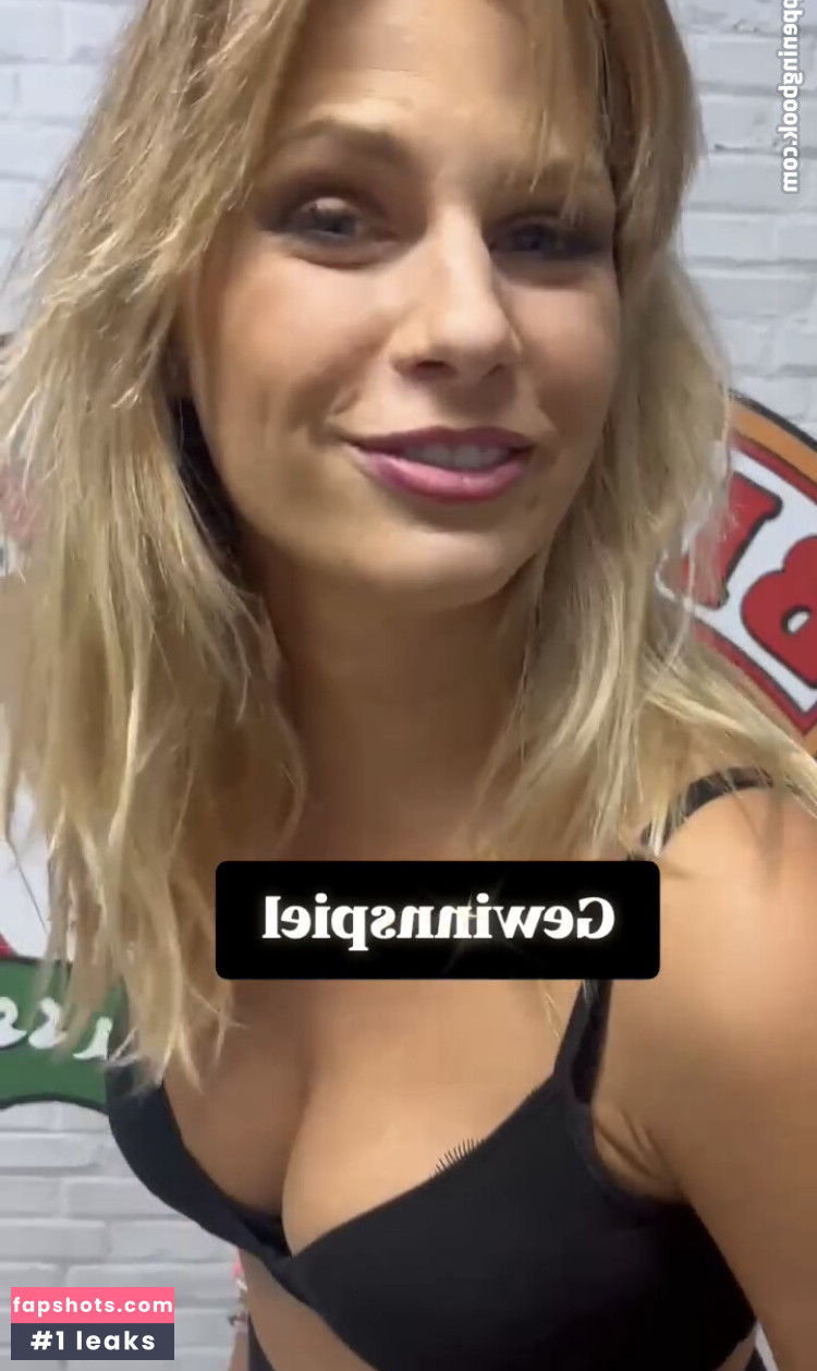 Carolina Peukmann gallery photo #13