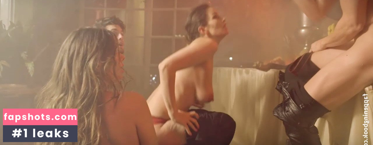 Carolina Thiele gallery photo #8