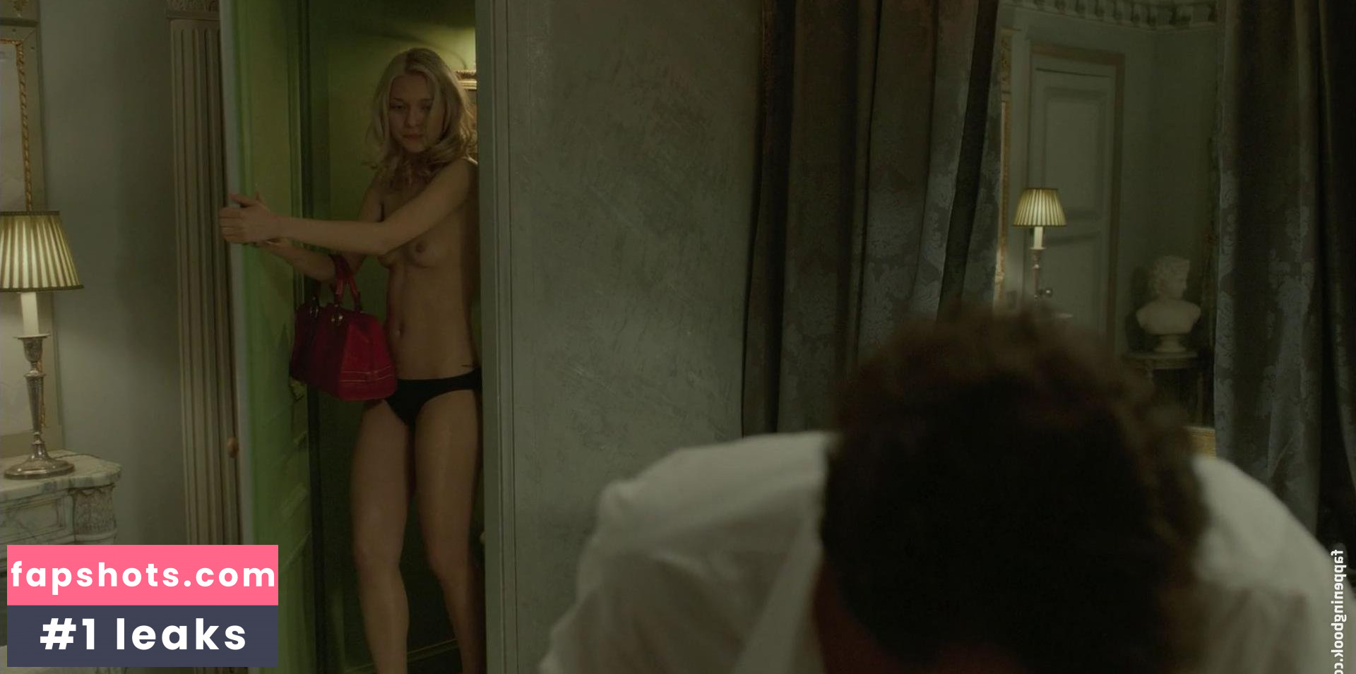 Caroline Anglade gallery photo #10