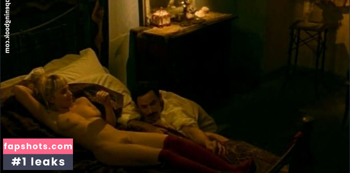 Caroline Baehr gallery photo #10