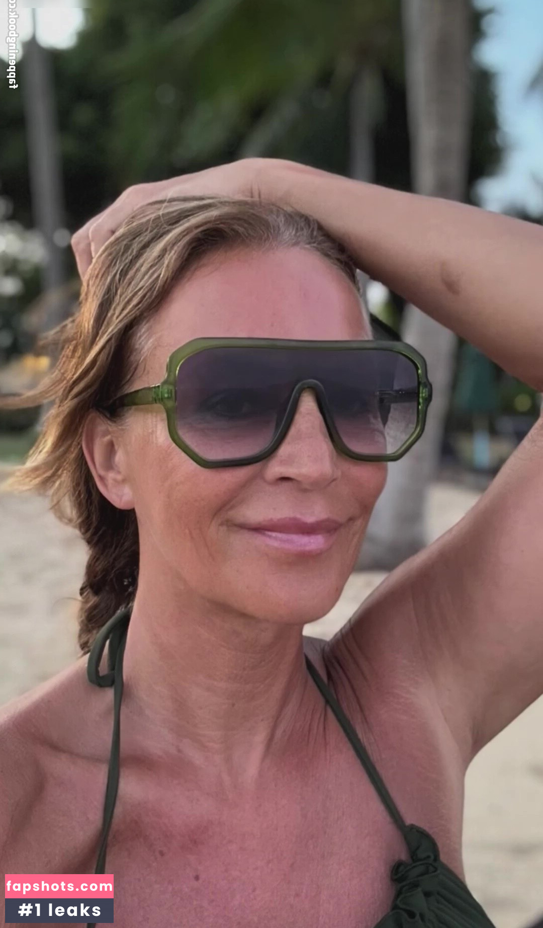 Caroline Beil gallery photo #22