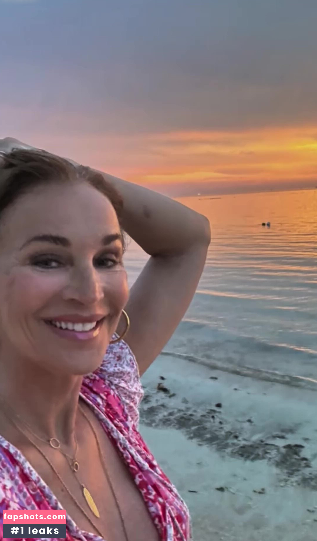 Caroline Beil gallery photo #29