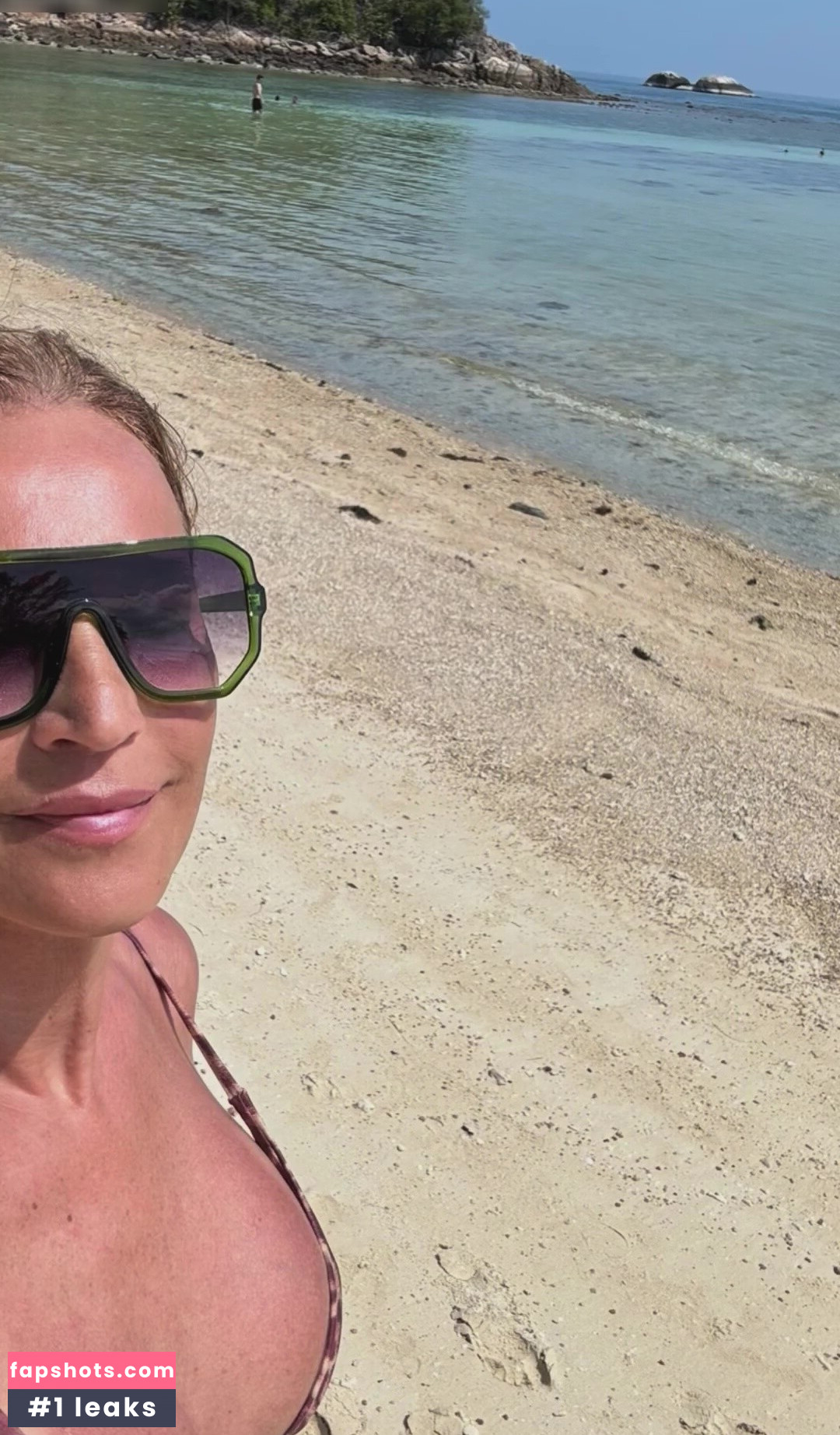 Caroline Beil gallery photo #34