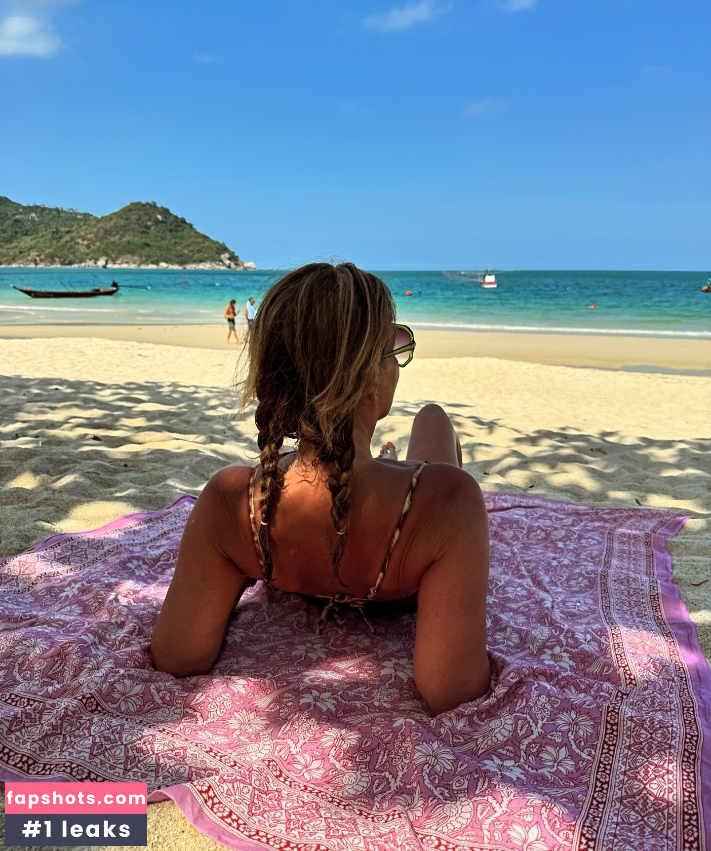 Caroline Beil gallery photo #35