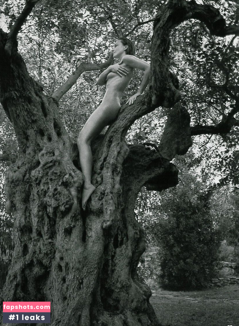 Caroline Beil gallery photo #52