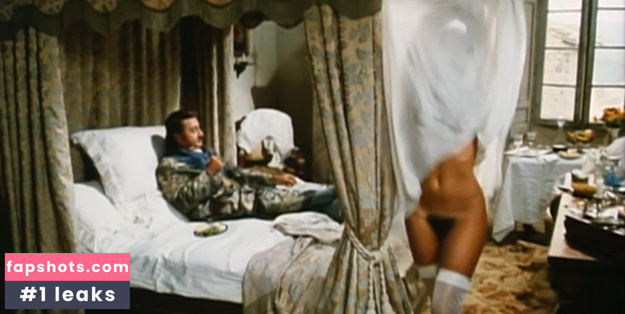 Caroline Berg Nude Leaks OnlyFans Photos #8 - LeakJerk