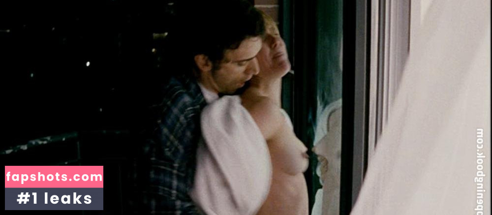 Caroline Cave Nahé úniky fotek pouze od fanoušků #7 - Fapshots