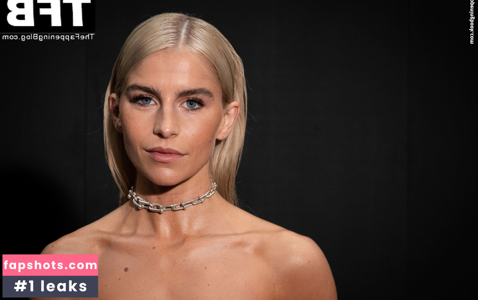 Caroline Daur gallery photo #49