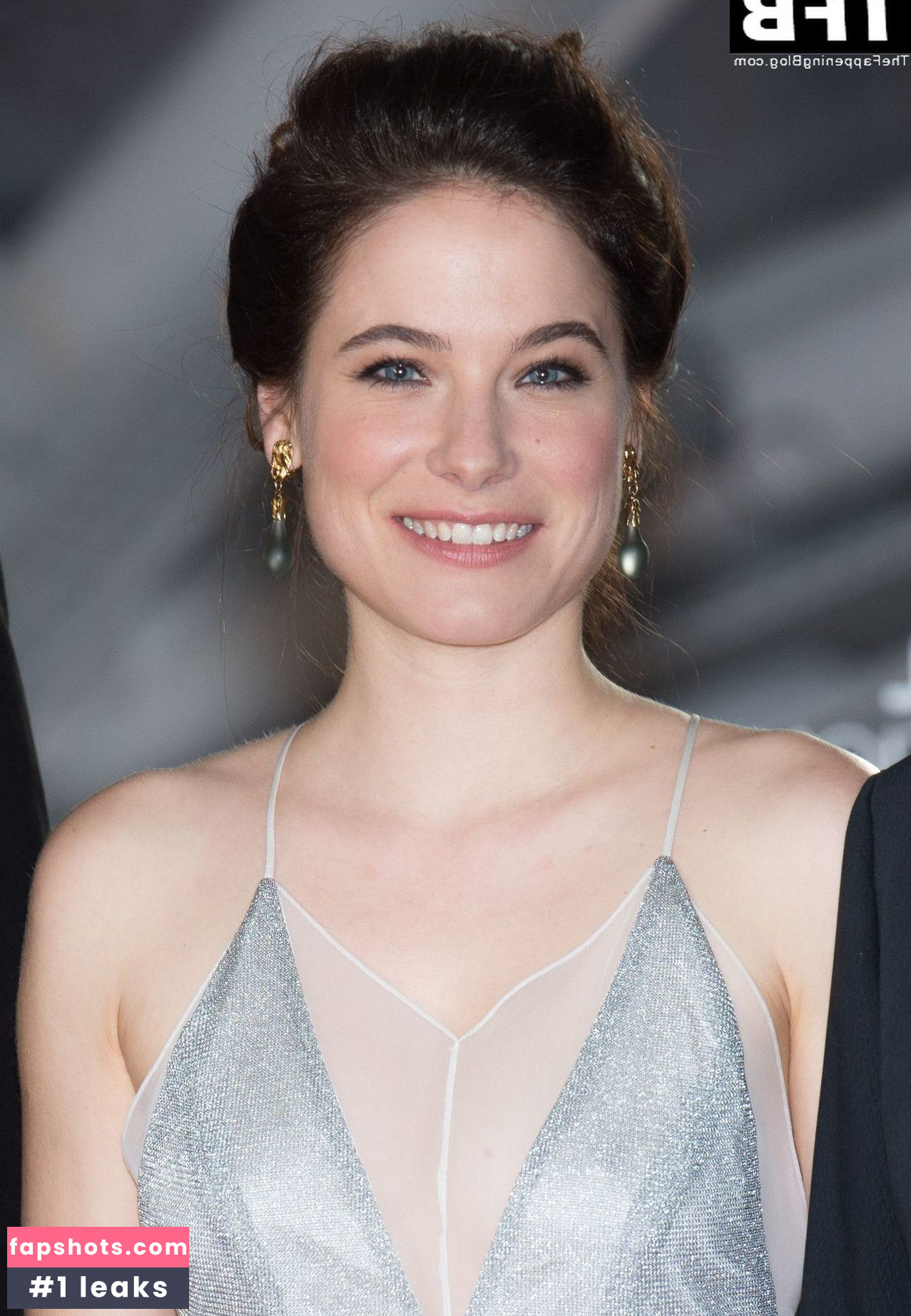 Caroline Dhavernas gallery photo #18