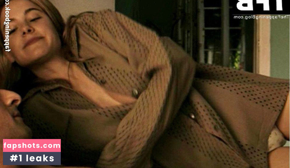 Caroline Dhavernas gallery photo #4