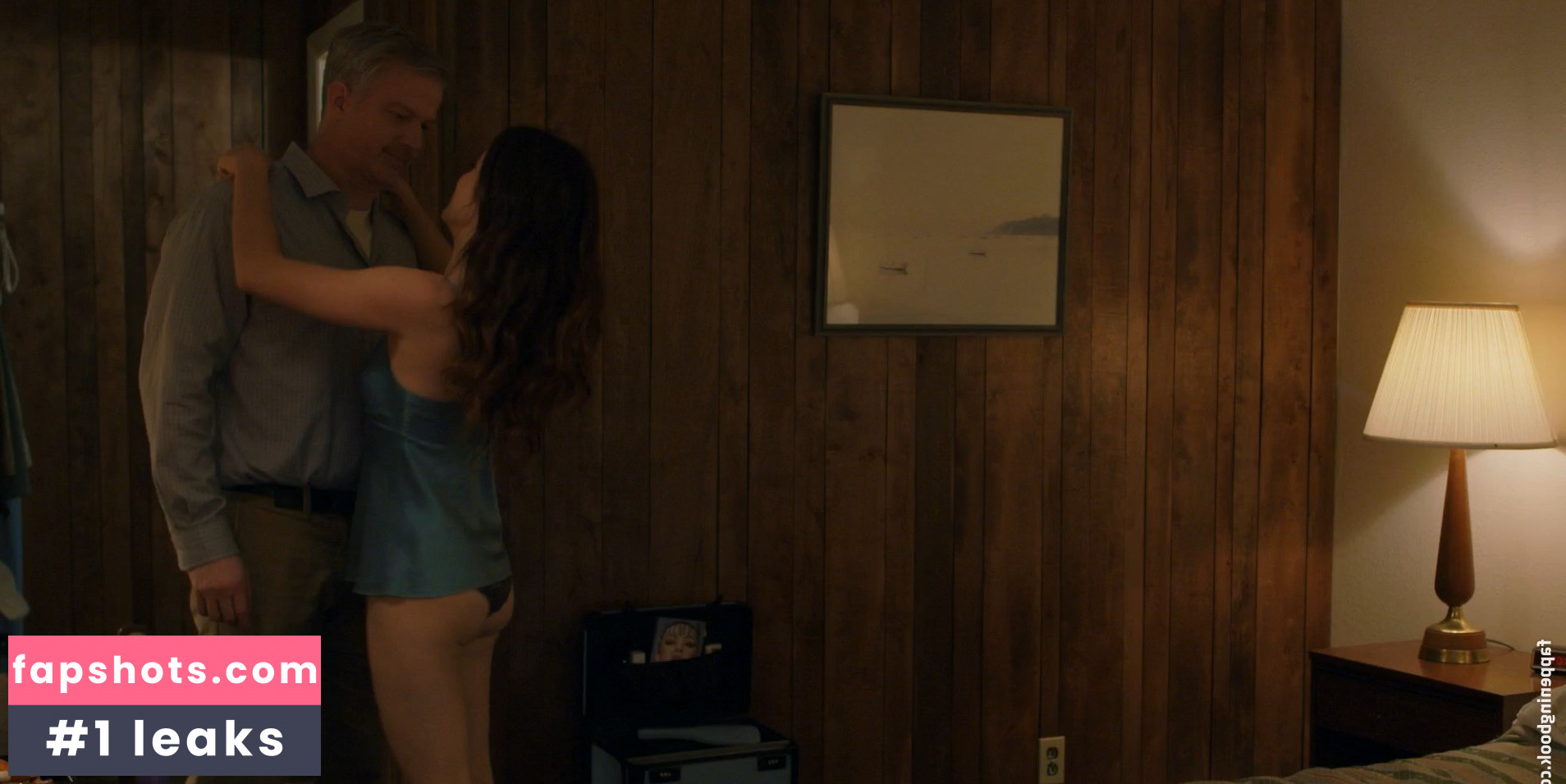 Caroline Dhavernas gallery photo #40