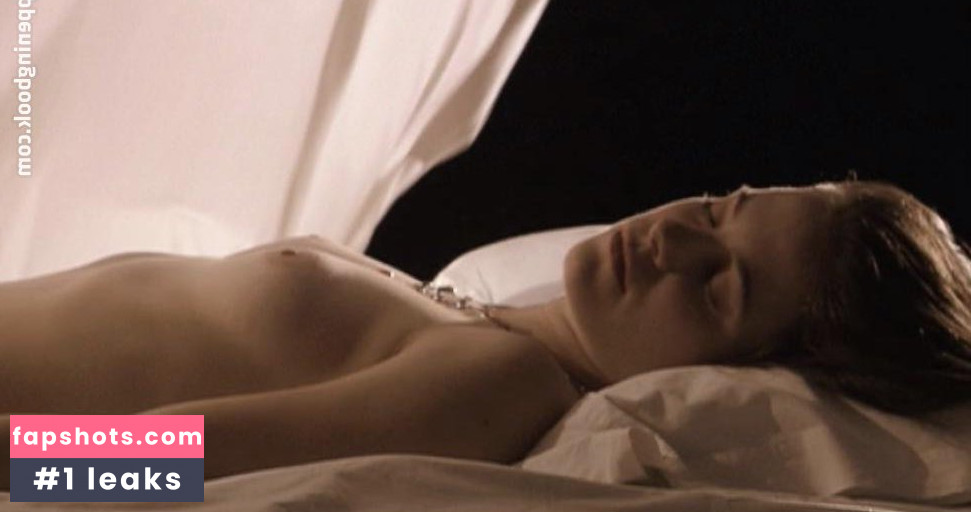 Caroline Dhavernas gallery photo #57