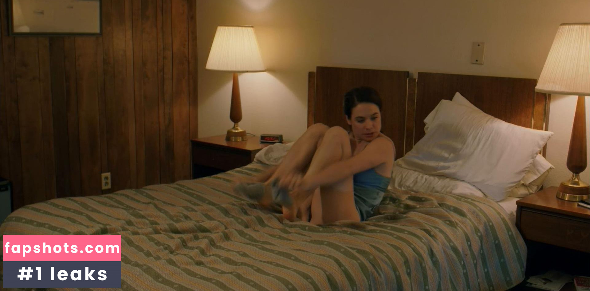 Caroline Dhavernas gallery photo #99