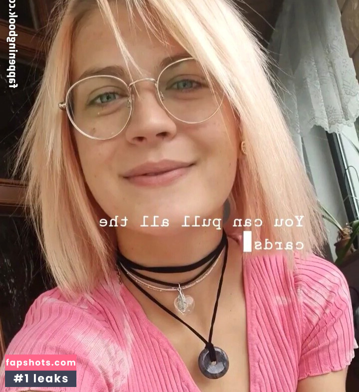 Caroline Haas gallery photo #2