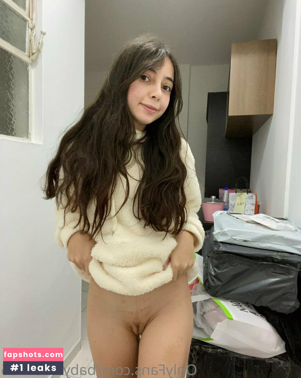 Caroline Lopes gallery photo #135