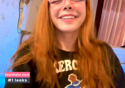 Caroline Lopes gallery photo #45