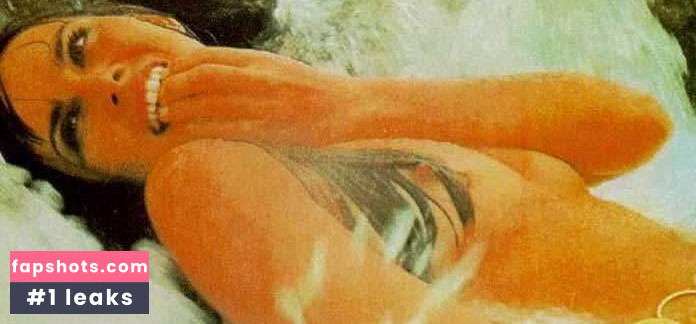 Caroline Munro nude babe gallery