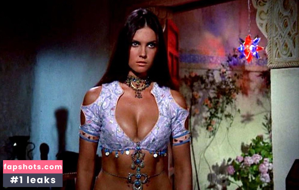 Caroline Munro gallery photo #7