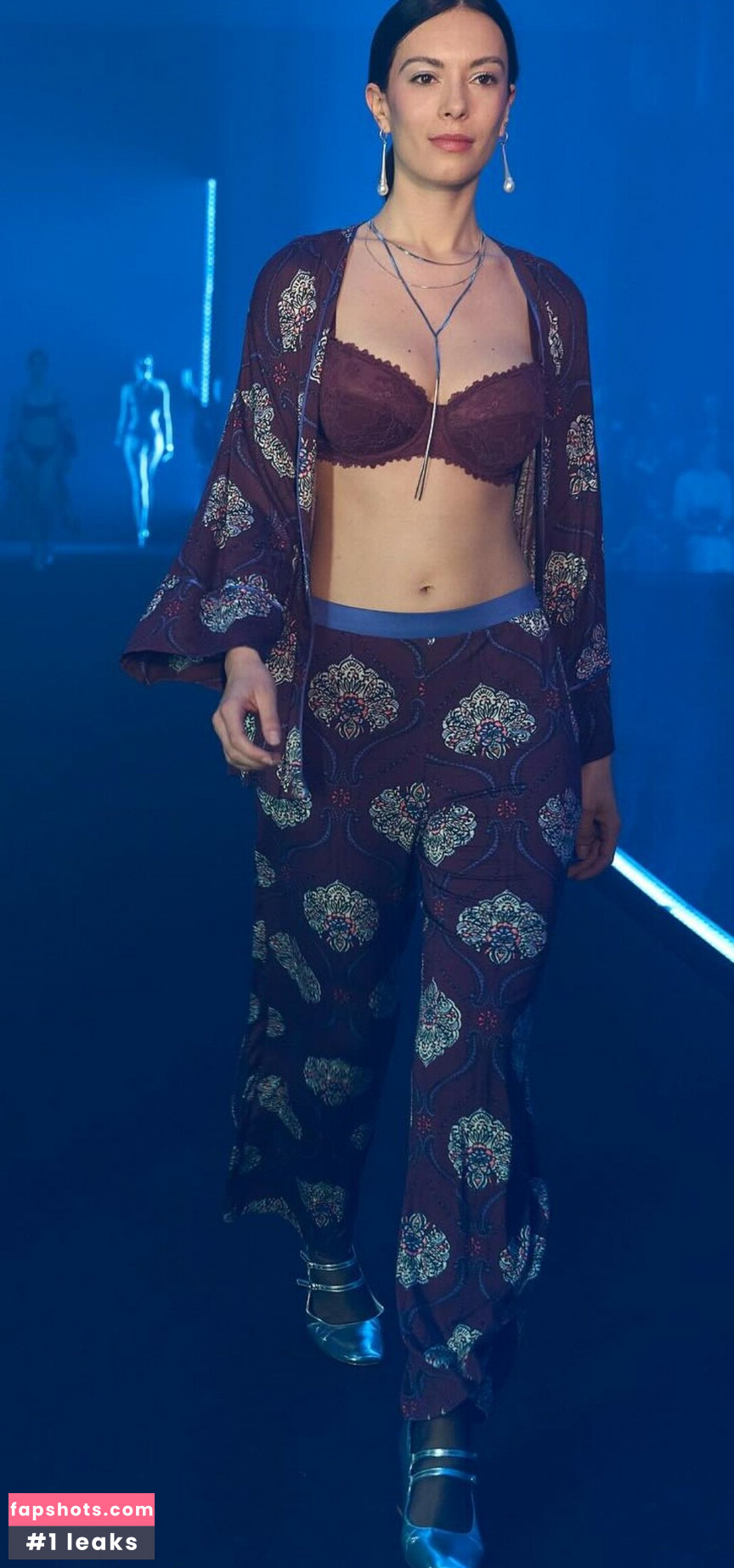 Caroline Podlewski gallery photo #38