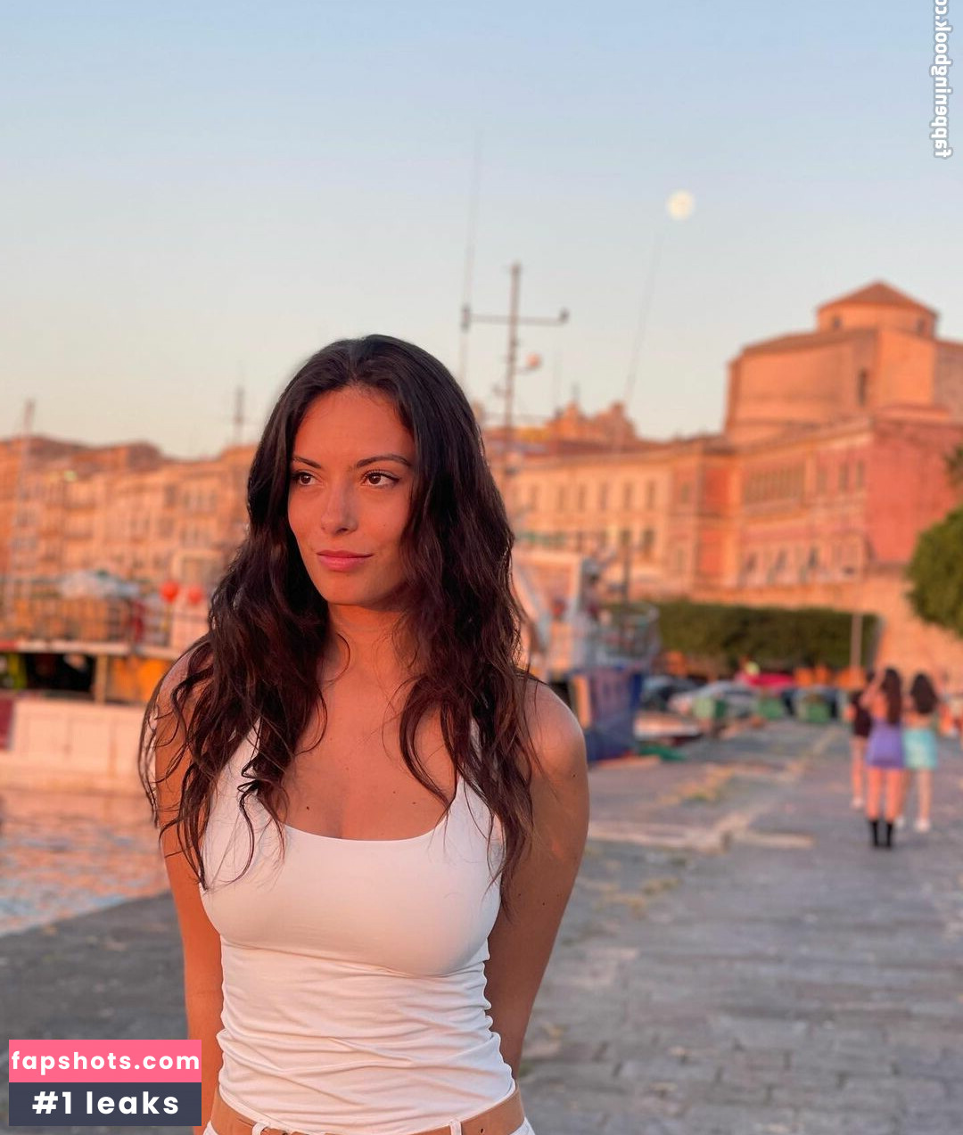 Caroline Podlewski gallery photo #45