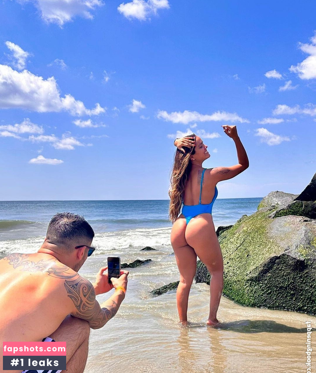 Caroline Veronica gallery photo #7