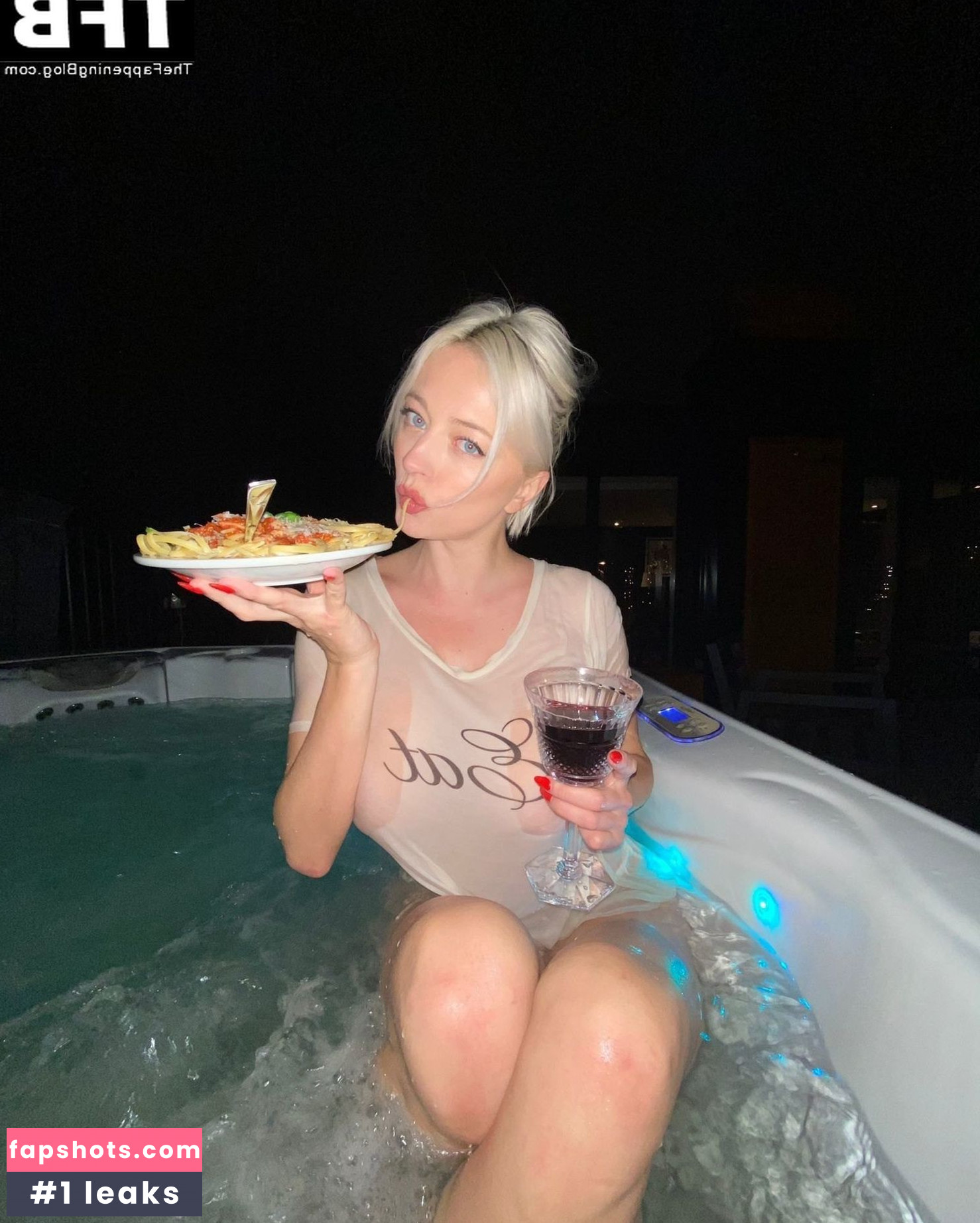 Caroline Vreeland gallery photo #1042