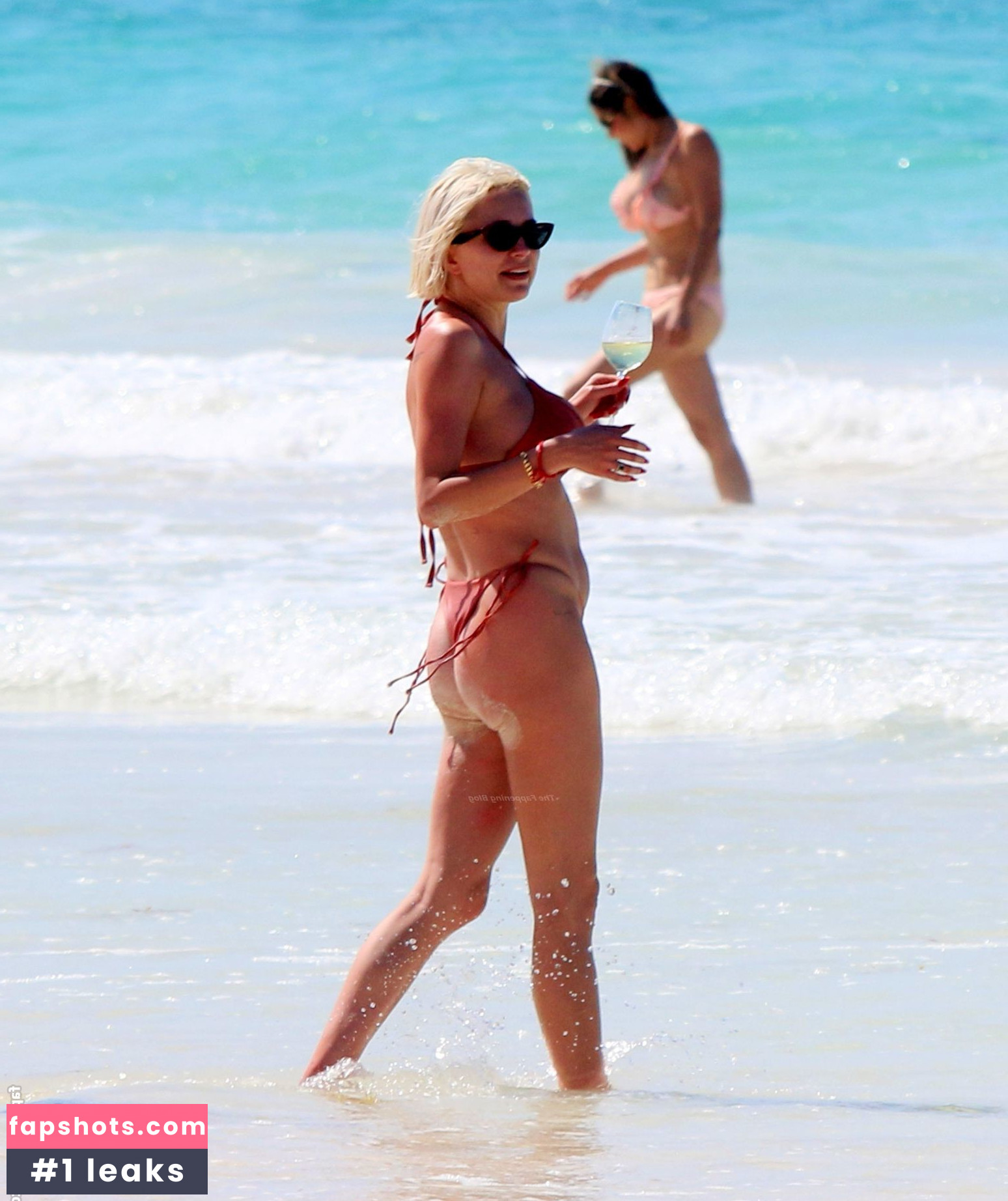 Caroline Vreeland gallery photo #1299