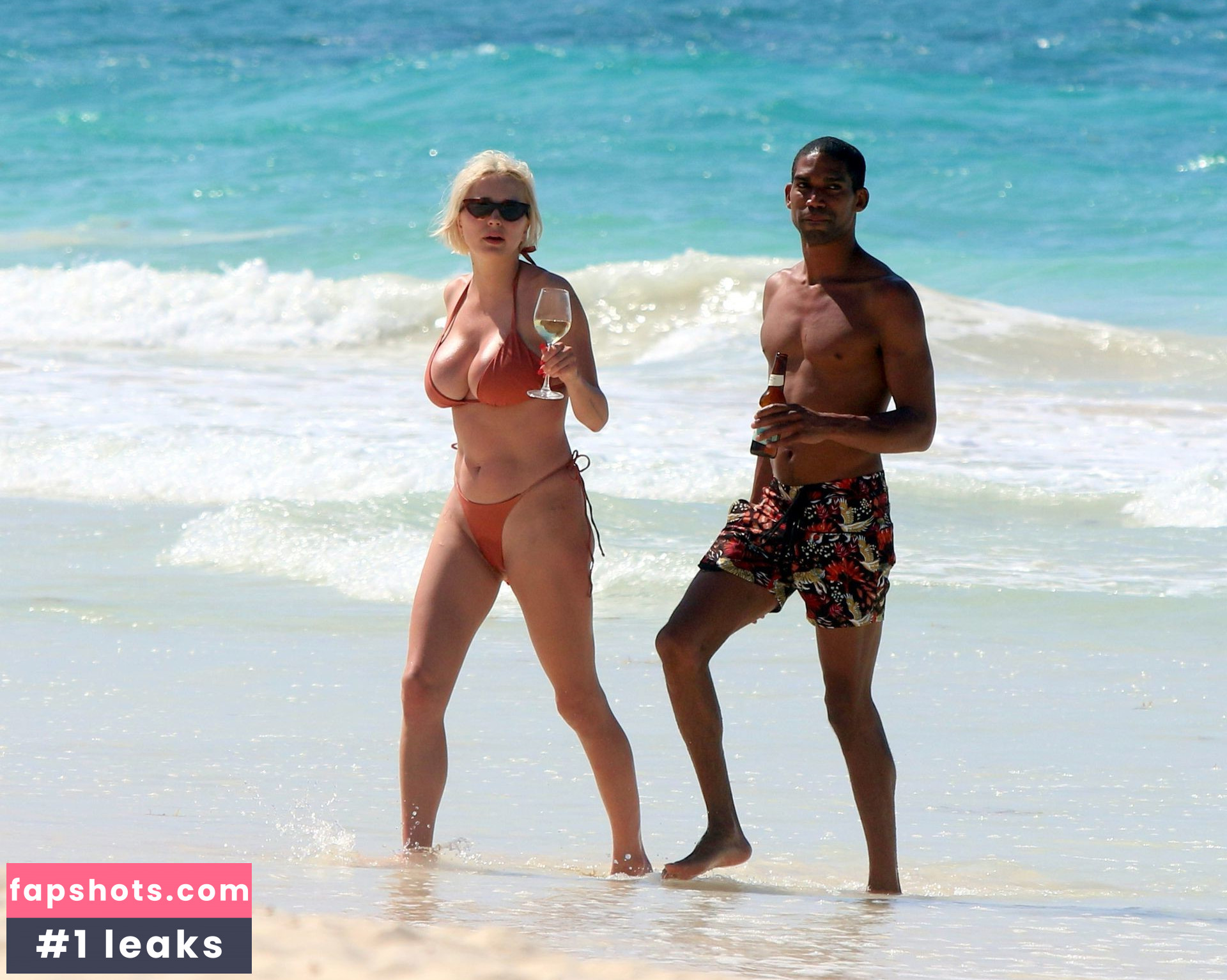 Caroline Vreeland gallery photo #1306