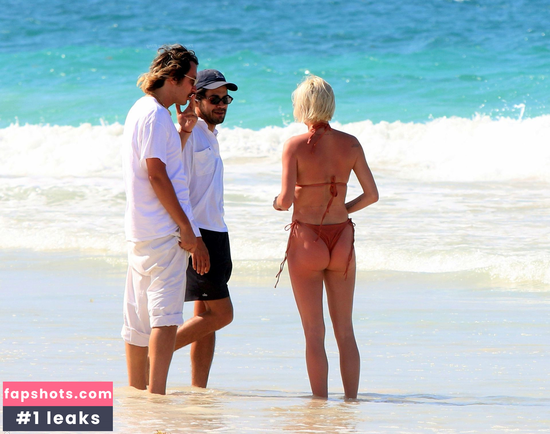 Caroline Vreeland gallery photo #1319