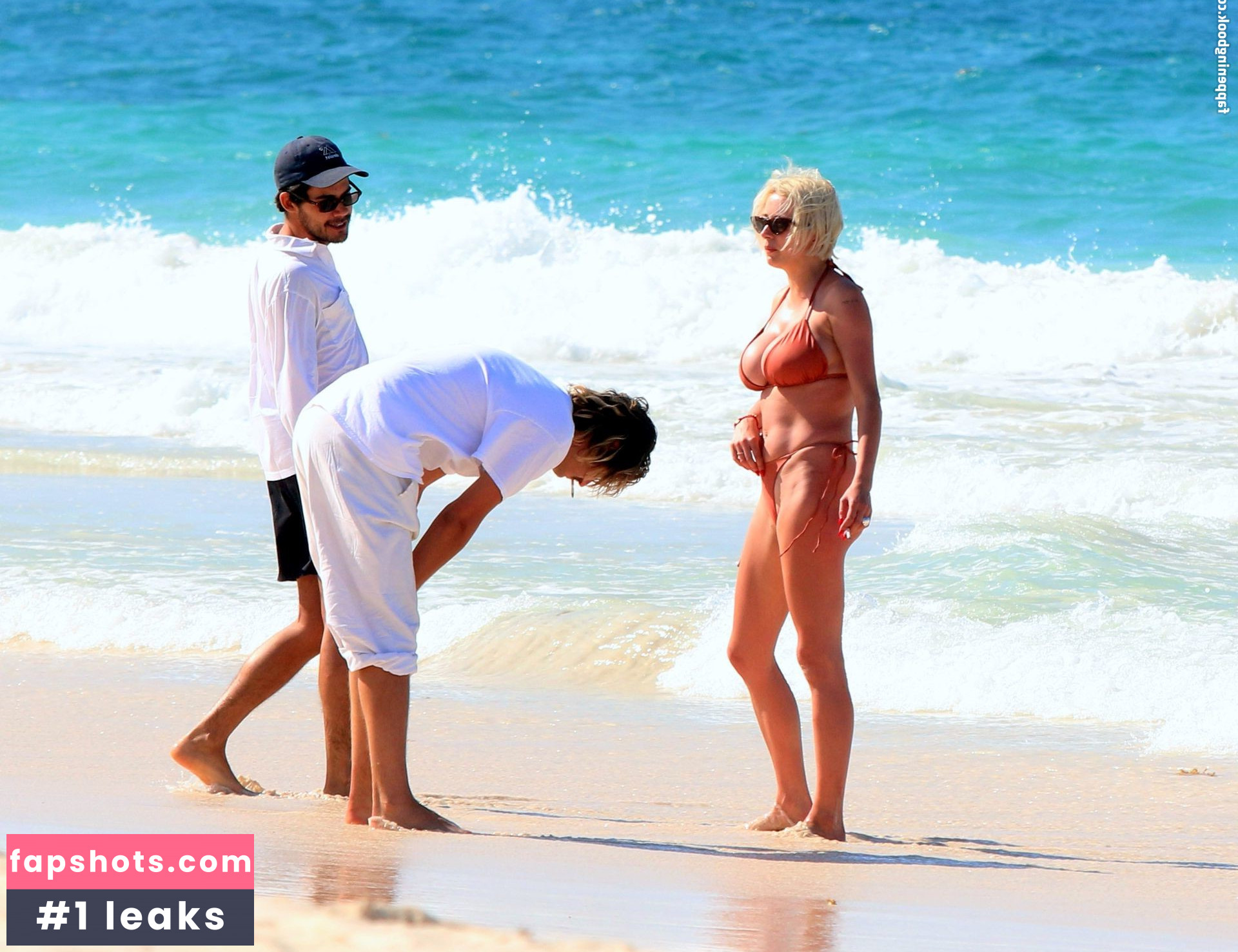 Caroline Vreeland gallery photo #1320