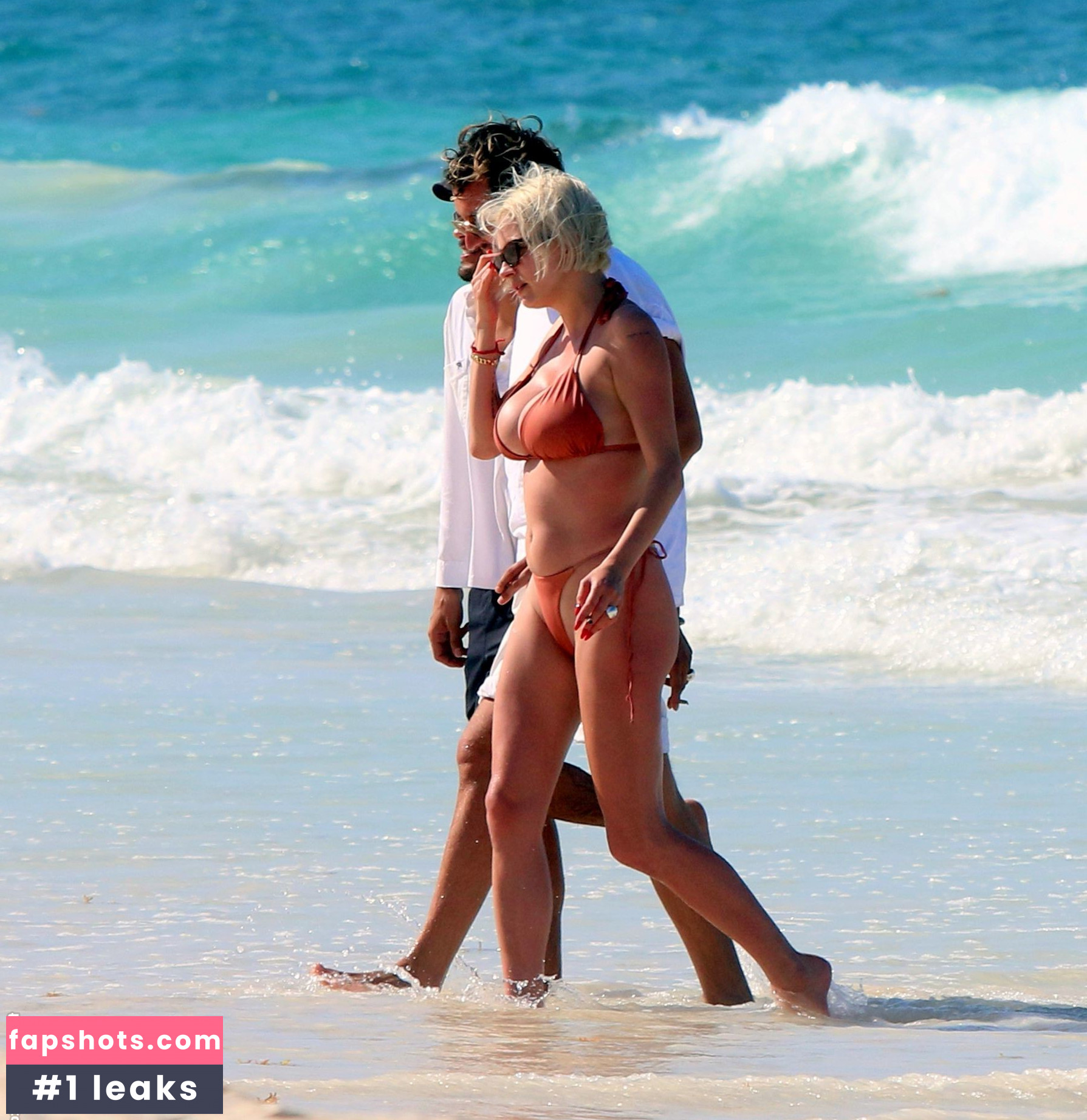 Caroline Vreeland gallery photo #1324