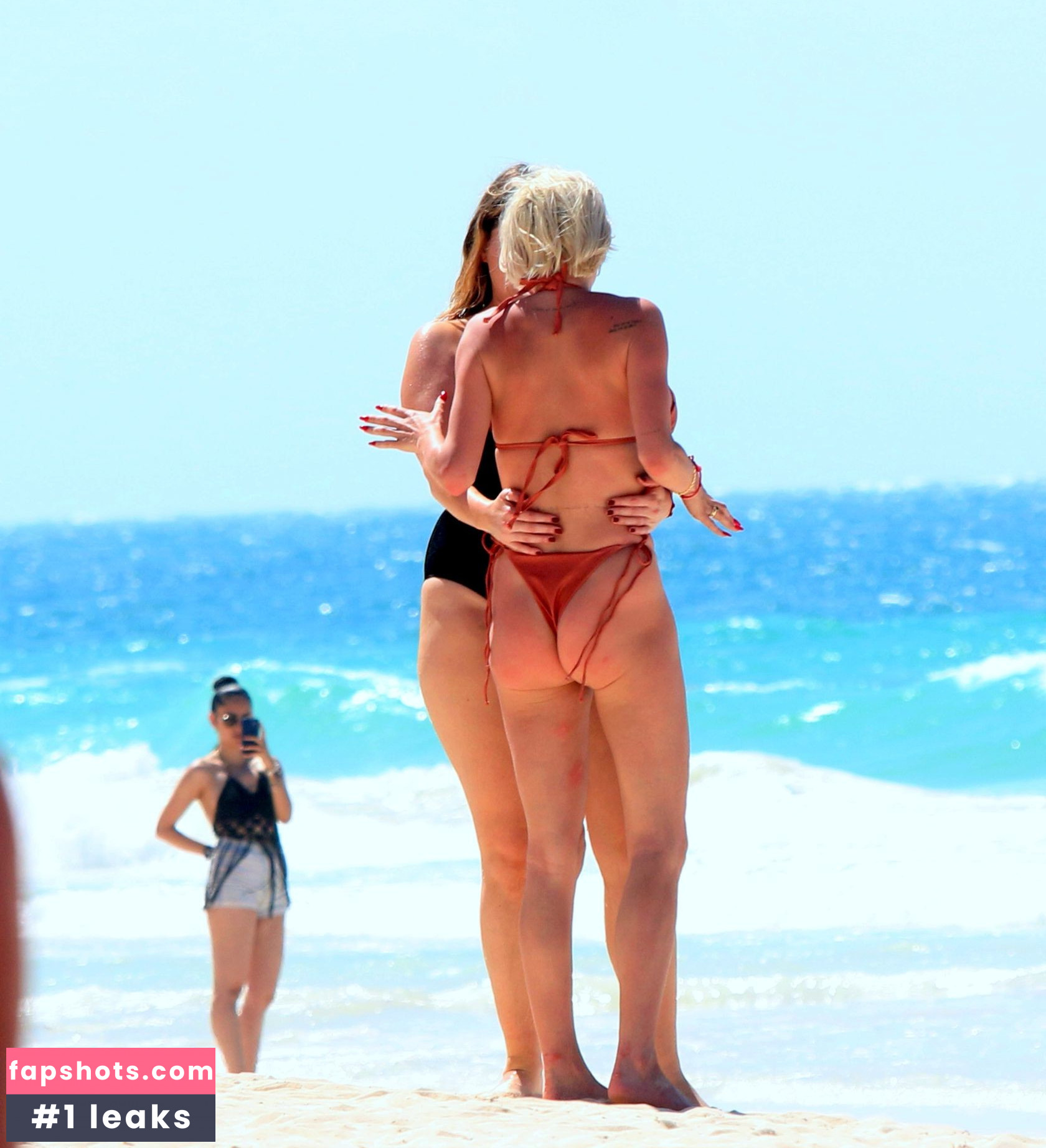 Caroline Vreeland gallery photo #1335