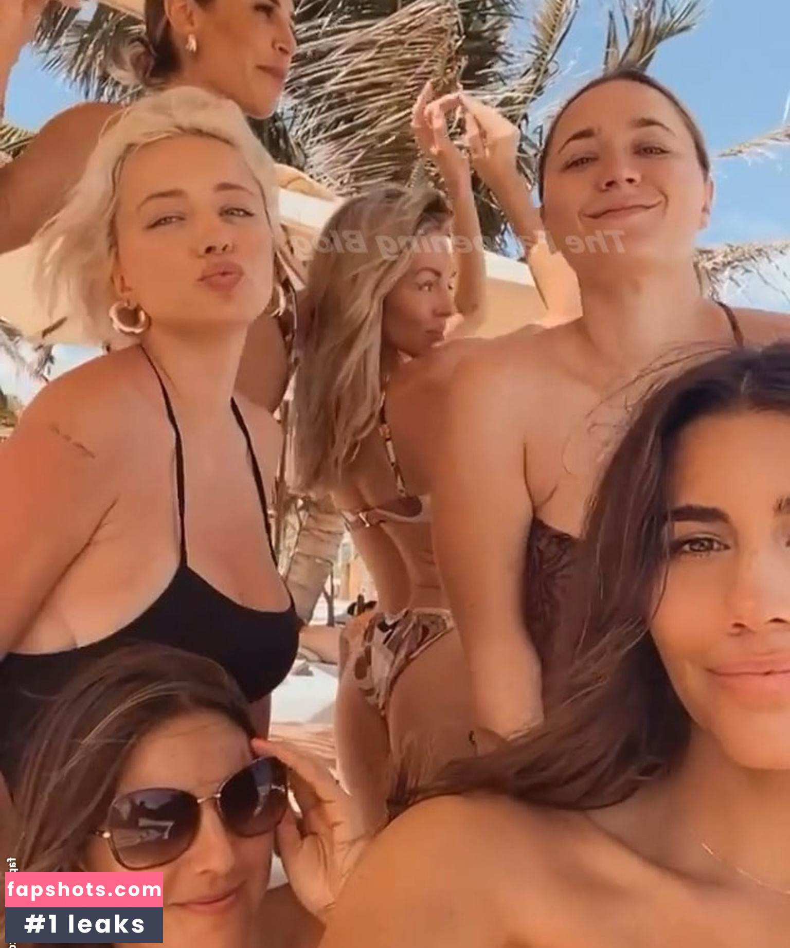 Caroline Vreeland gallery photo #1375