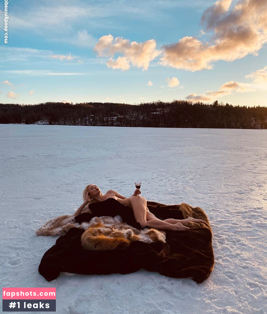 Caroline Vreeland gallery photo #1455