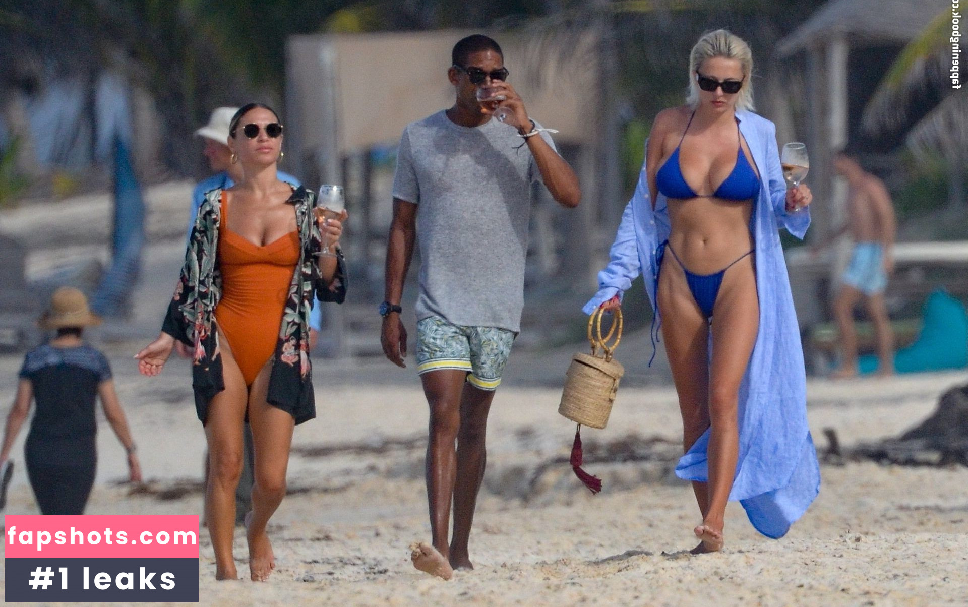 Caroline Vreeland gallery photo #1530