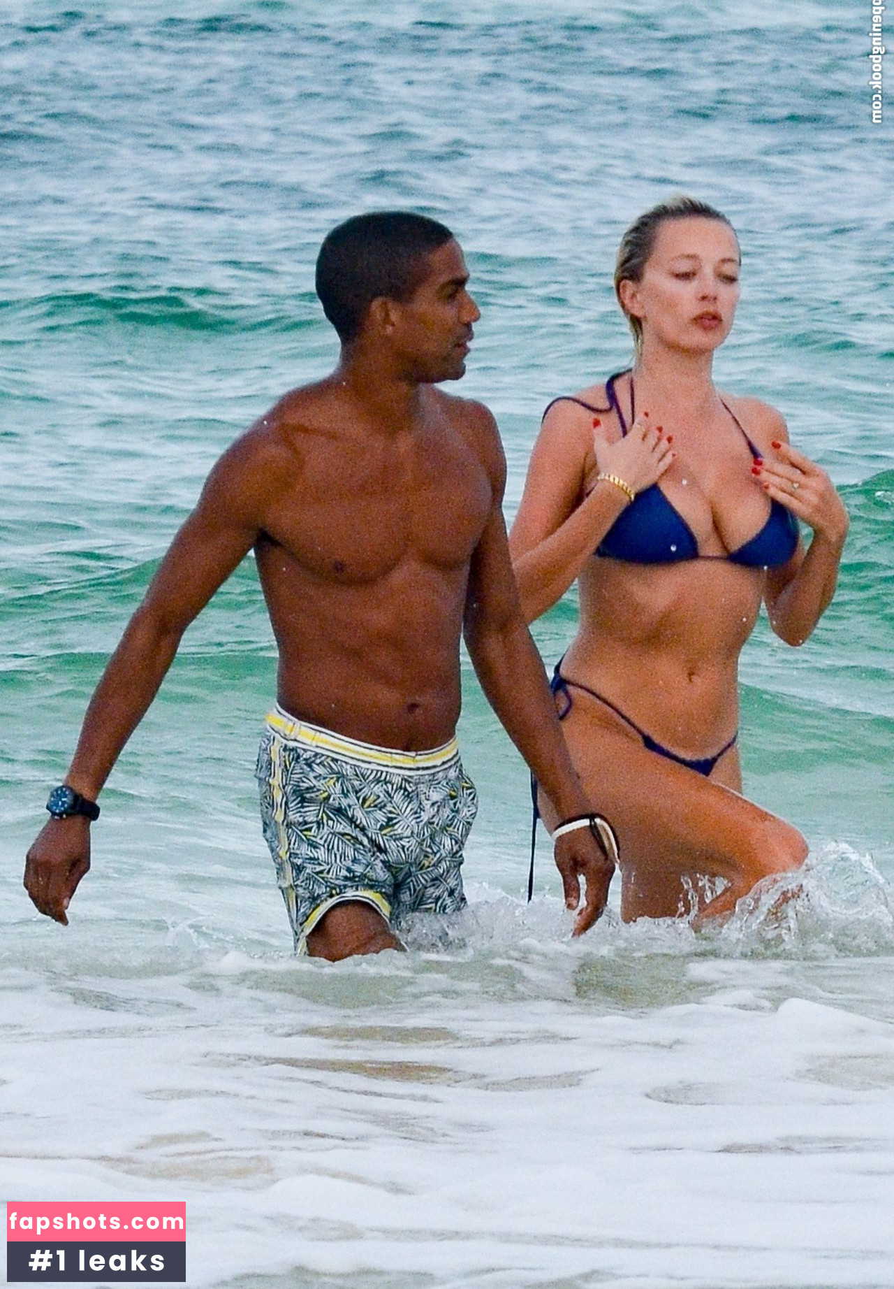 Caroline Vreeland gallery photo #1580