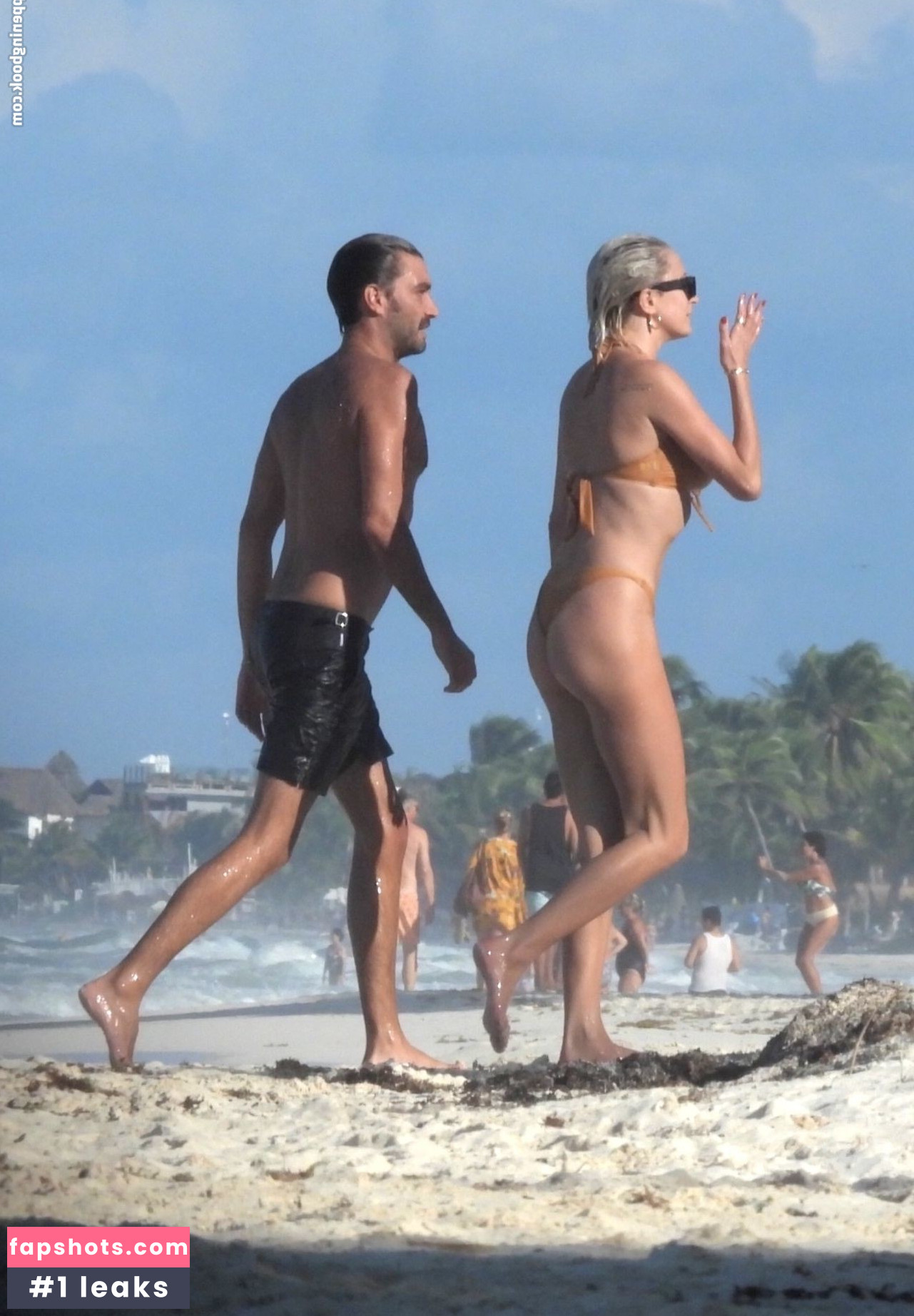 Caroline Vreeland gallery photo #1685