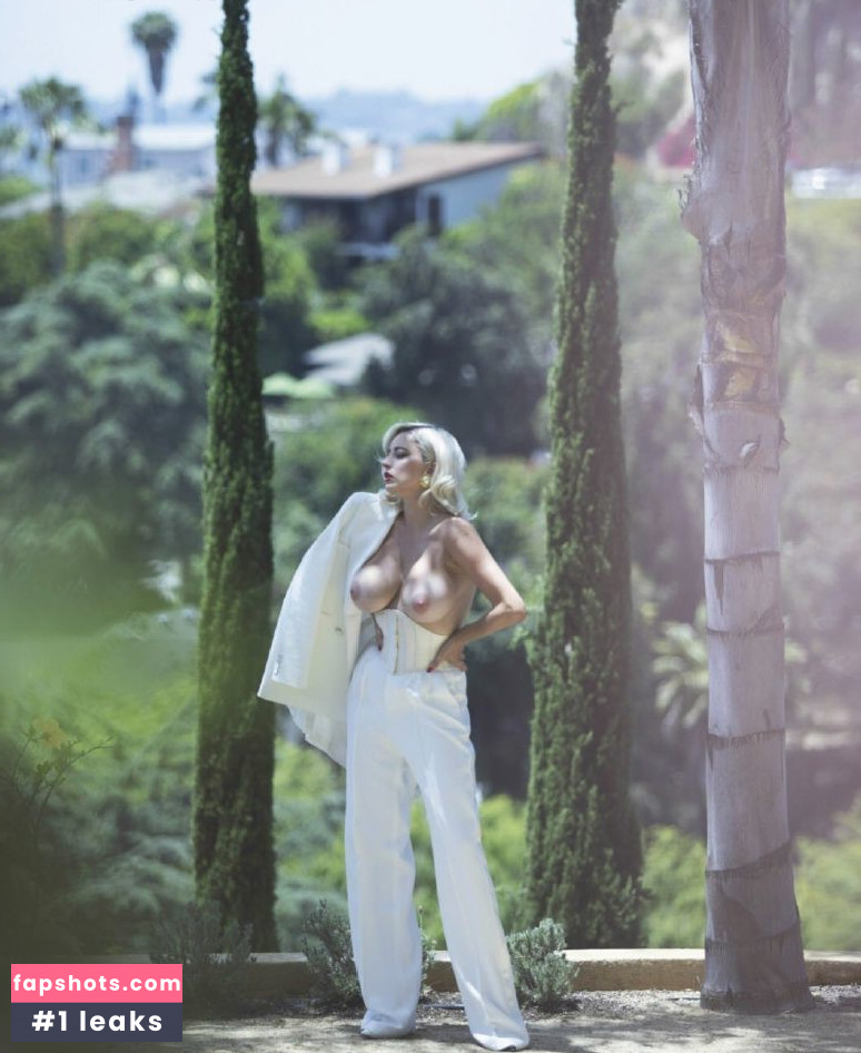 Caroline Vreeland gallery photo #1745