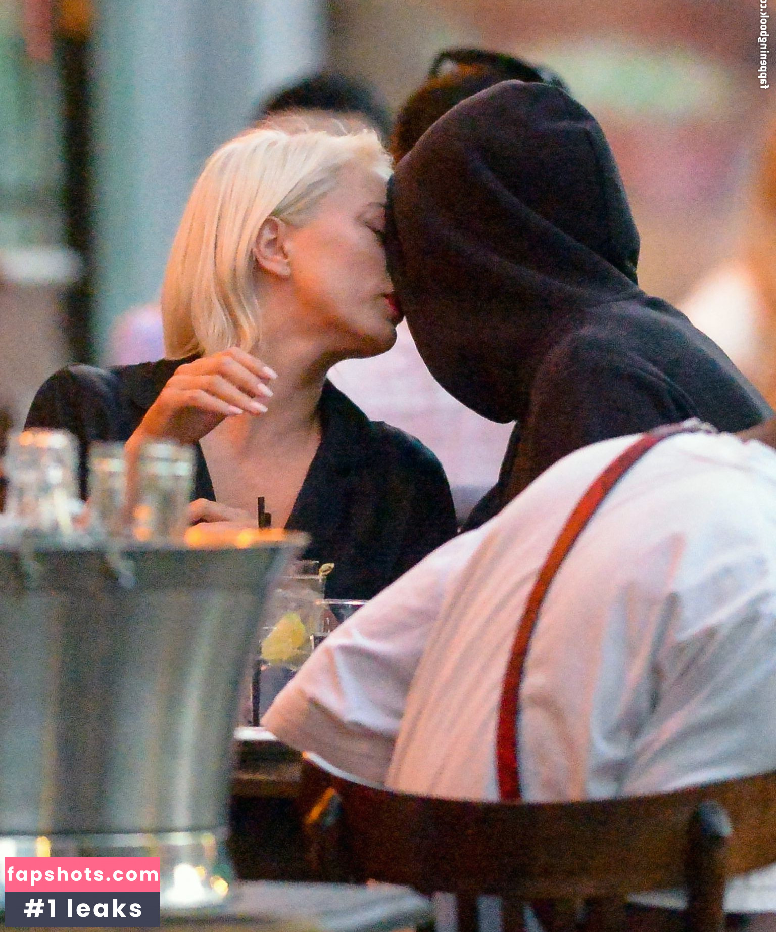 Caroline Vreeland gallery photo #1787