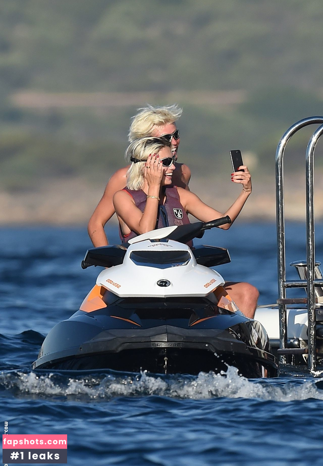 Caroline Vreeland Nude Leaks OnlyFans Photos #1823 - LeakJerk