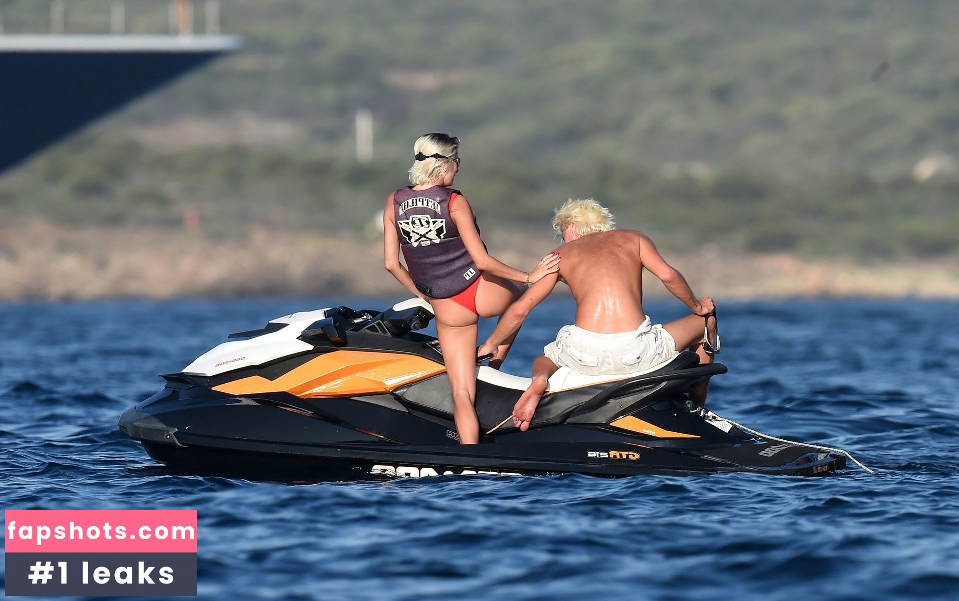 Caroline Vreeland Nude Leaks OnlyFans Photos #1828 - LeakJerk