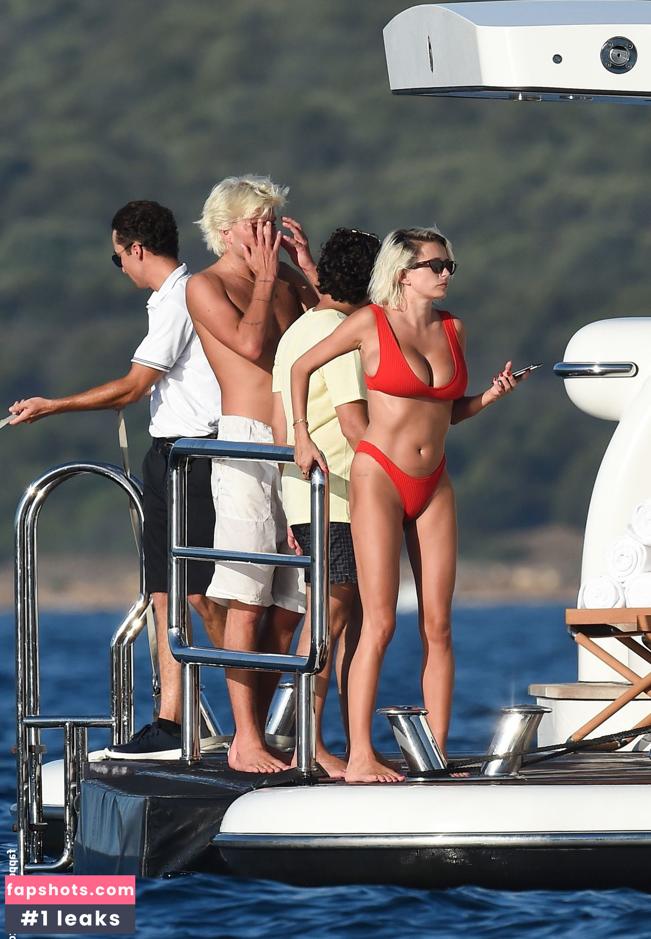 Caroline Vreeland Nude Leaks OnlyFans Photos #1836 - LeakJerk