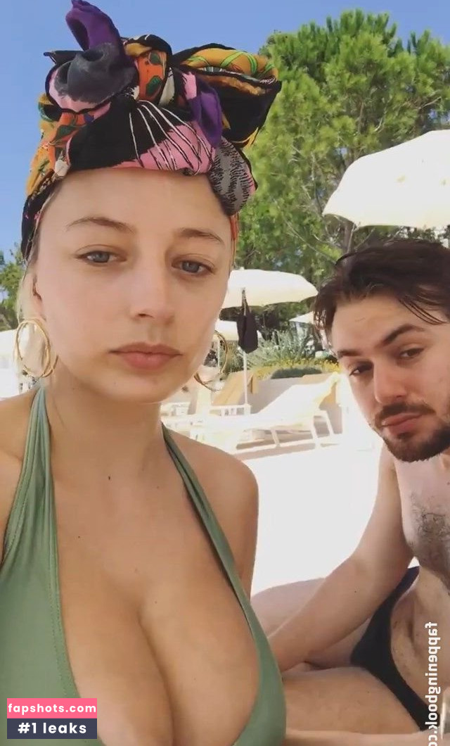 Caroline Vreeland Nude Leaks OnlyFans Photos #1899 - LeakJerk