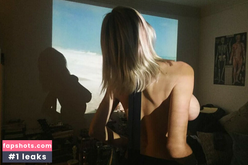 Caroline Vreeland gallery photo #3