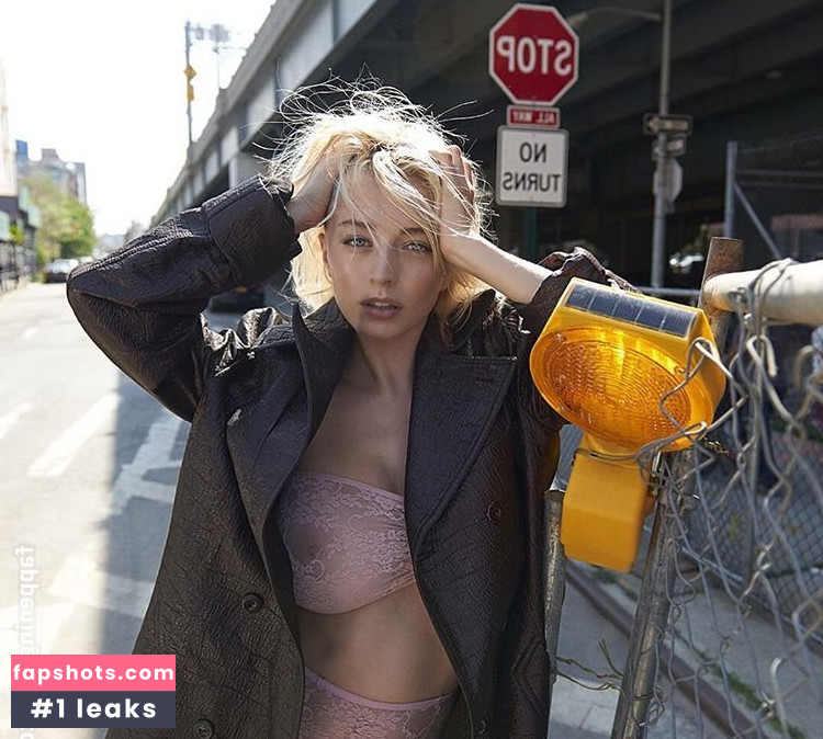 Caroline Vreeland Nude Leaks OnlyFans Photos #2049 - LeakJerk