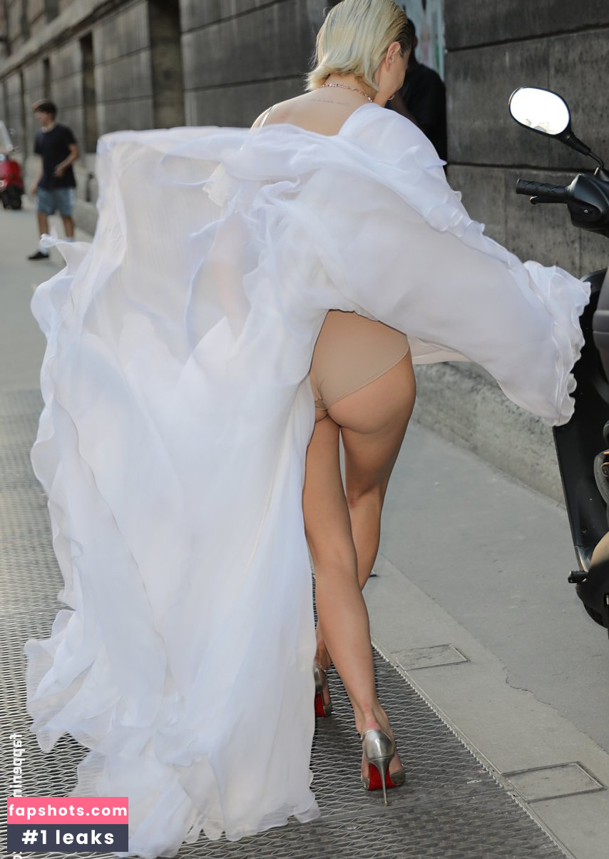 Caroline Vreeland Nude Leaks OnlyFans Photos #2132 - LeakJerk