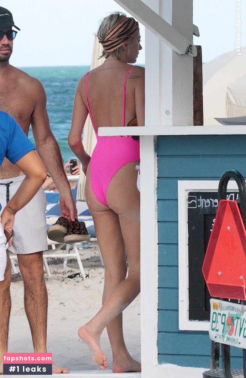 Caroline Vreeland Nude Leaks OnlyFans Photos #2265 - LeakJerk