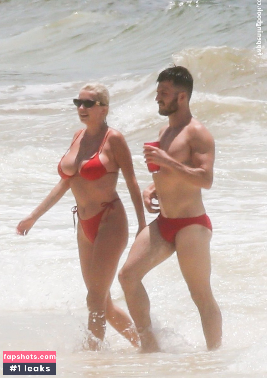 Caroline Vreeland Nude Leaks OnlyFans Photos #2396 - LeakJerk