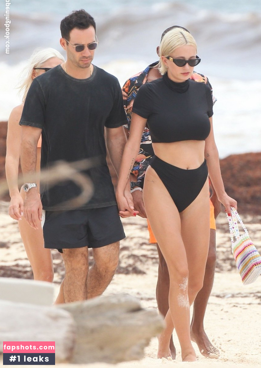 Caroline Vreeland Nude Leaks OnlyFans Photos #2398 - LeakJerk